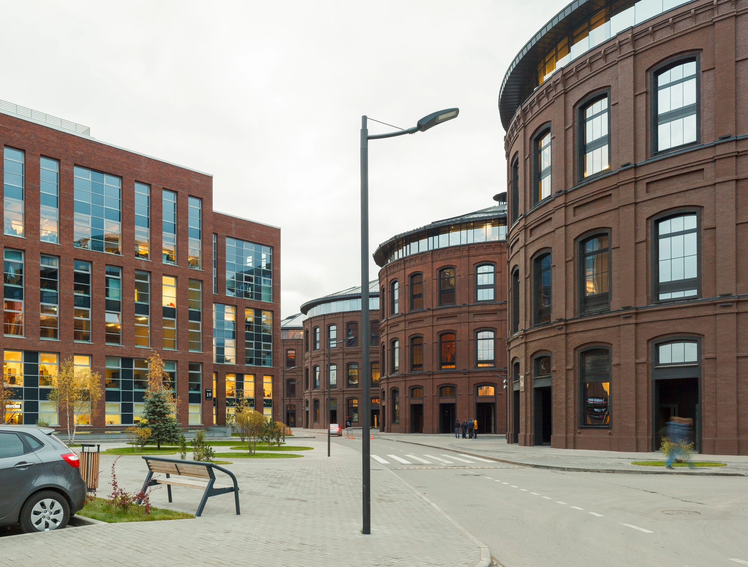 Comercial building Depositphotos_107332434_XL